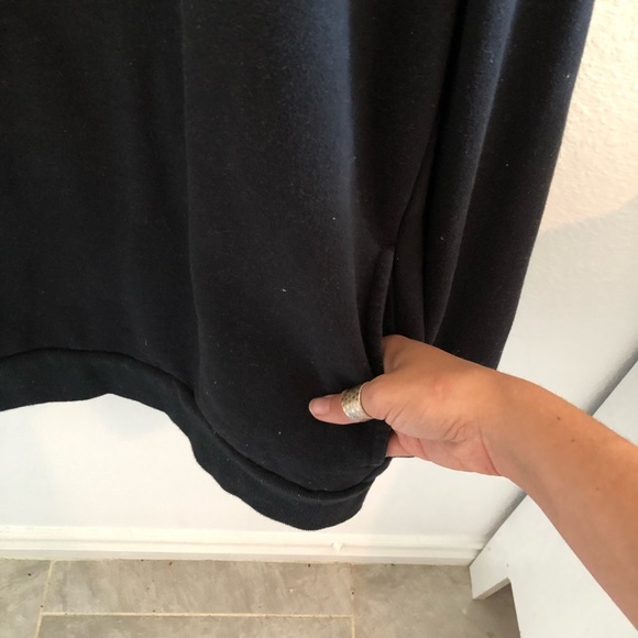 Harley Davidson sweatshirt with pockets - Picture 6 of 8